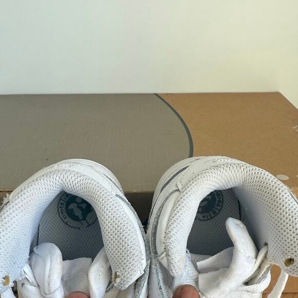 Nike Air Force 1 Mid ‘Triple White’ Toddler Sneakers - SZ 8 C - Picture 7 of 14